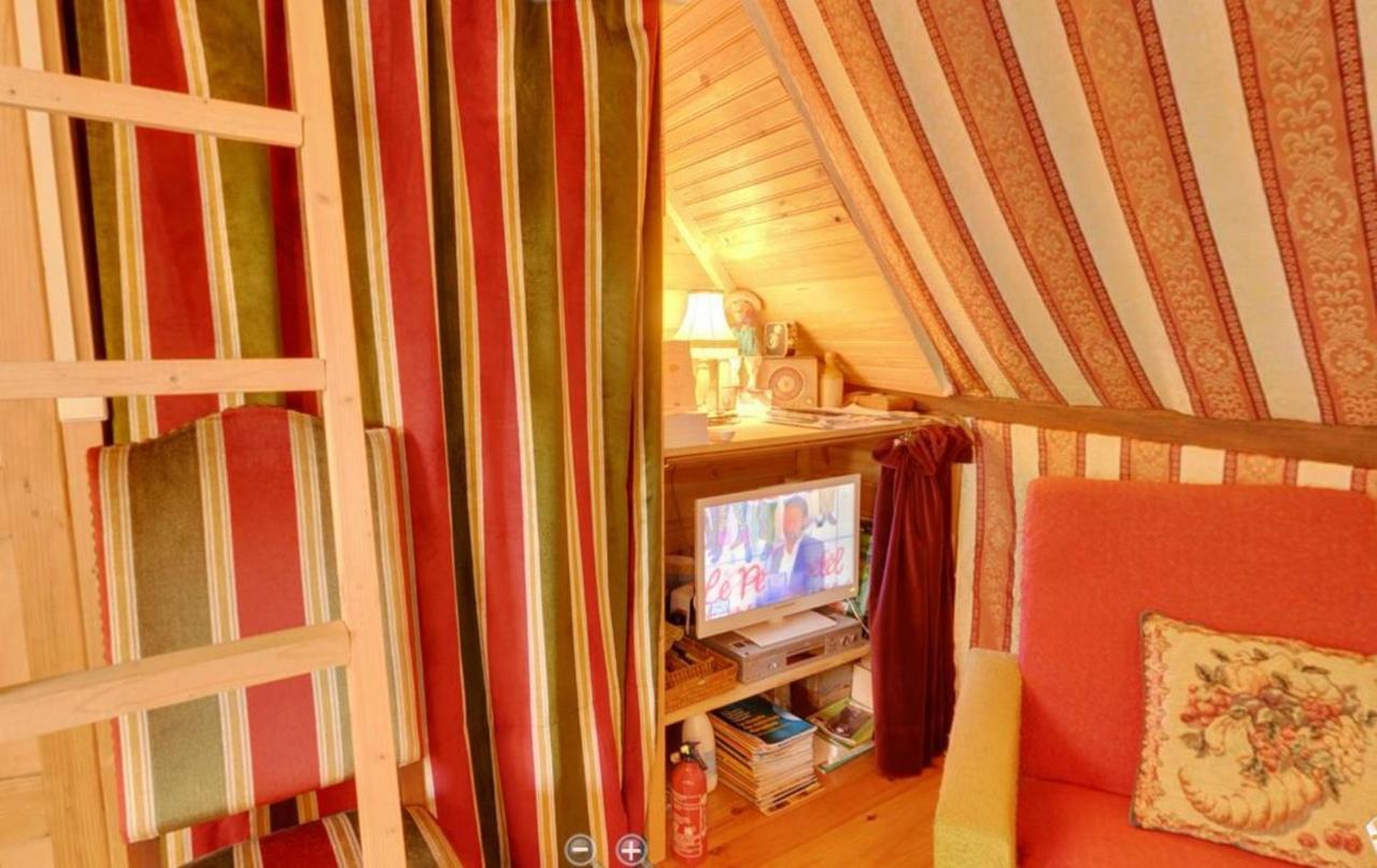 Chambre D'Hotes De La Galaisiere Préaux Kültér fotó